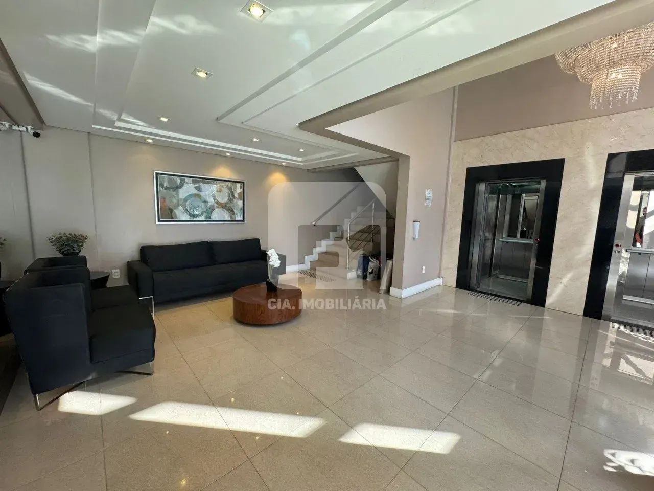 Oportunidade na Agronômica! 3 quartos, 2 vagas, lazer completo! - Foto 2
