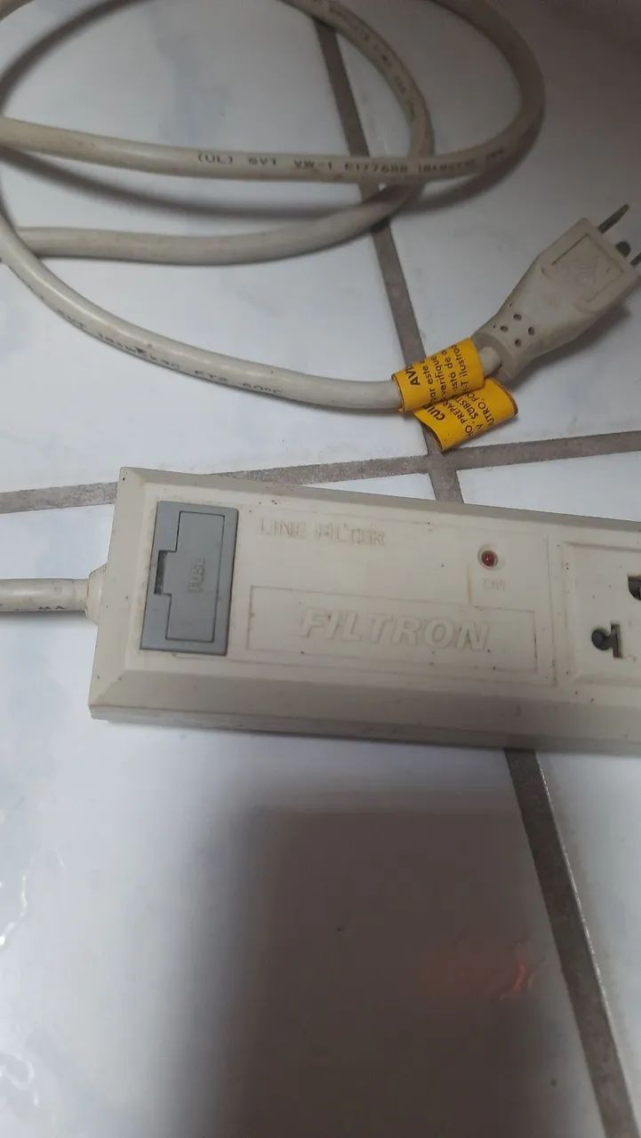 Filtro de Linha / Régua (Padrão Antigo) - Bivolt - Foto 3