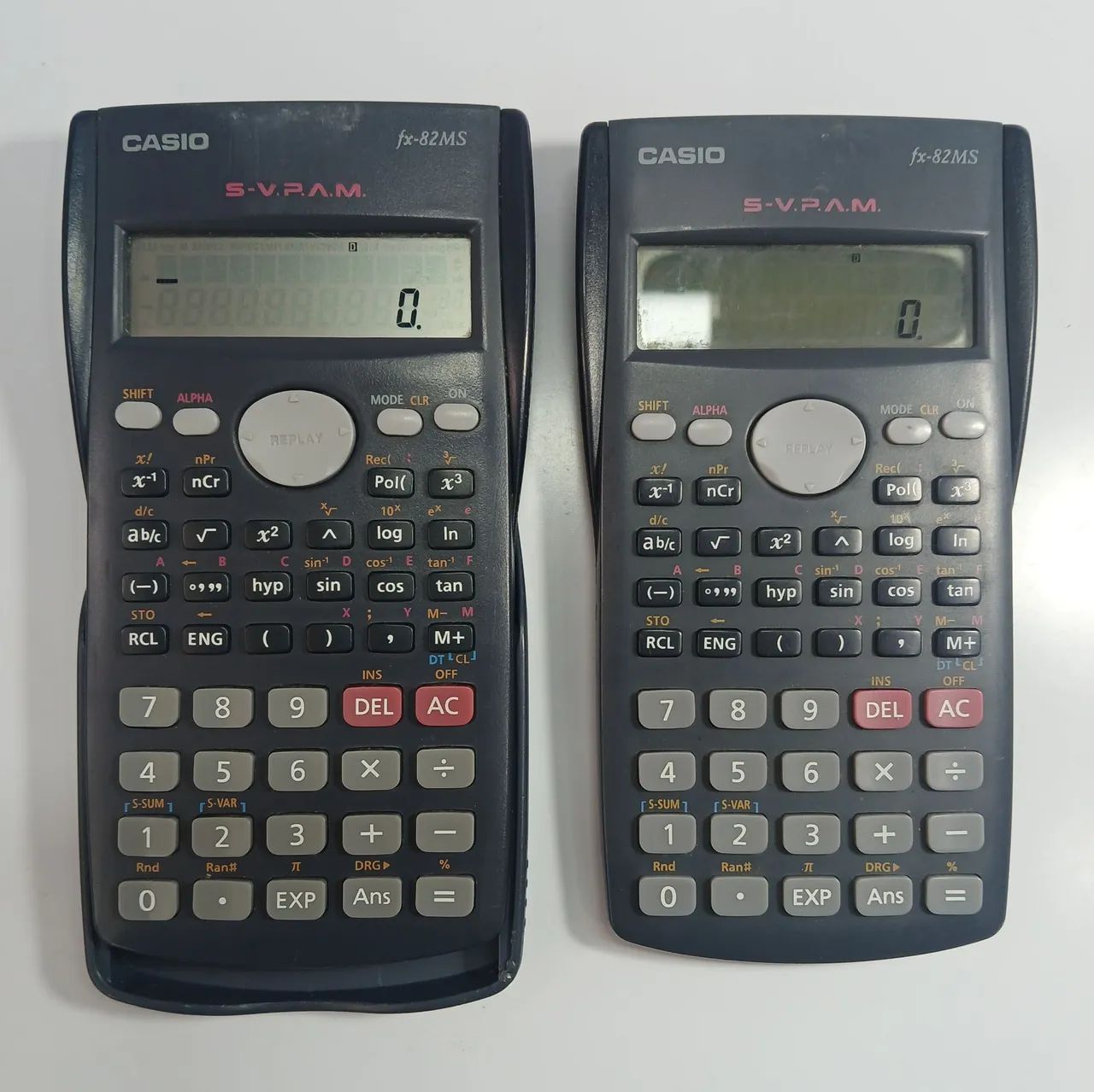 Calculadoras científicas Casio fx-82MS