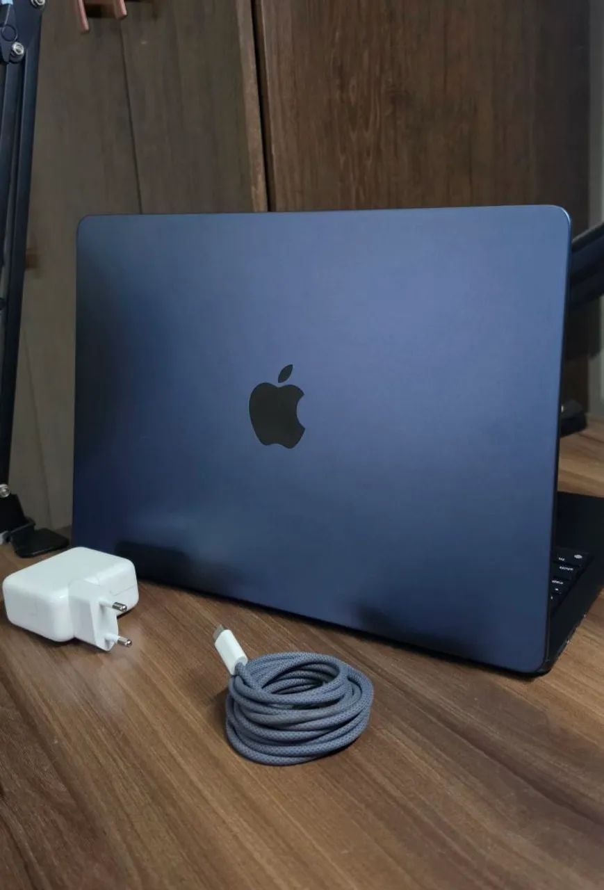 MacBook Air M2 13' Midnight - Impecável - Notebooks - Jardim