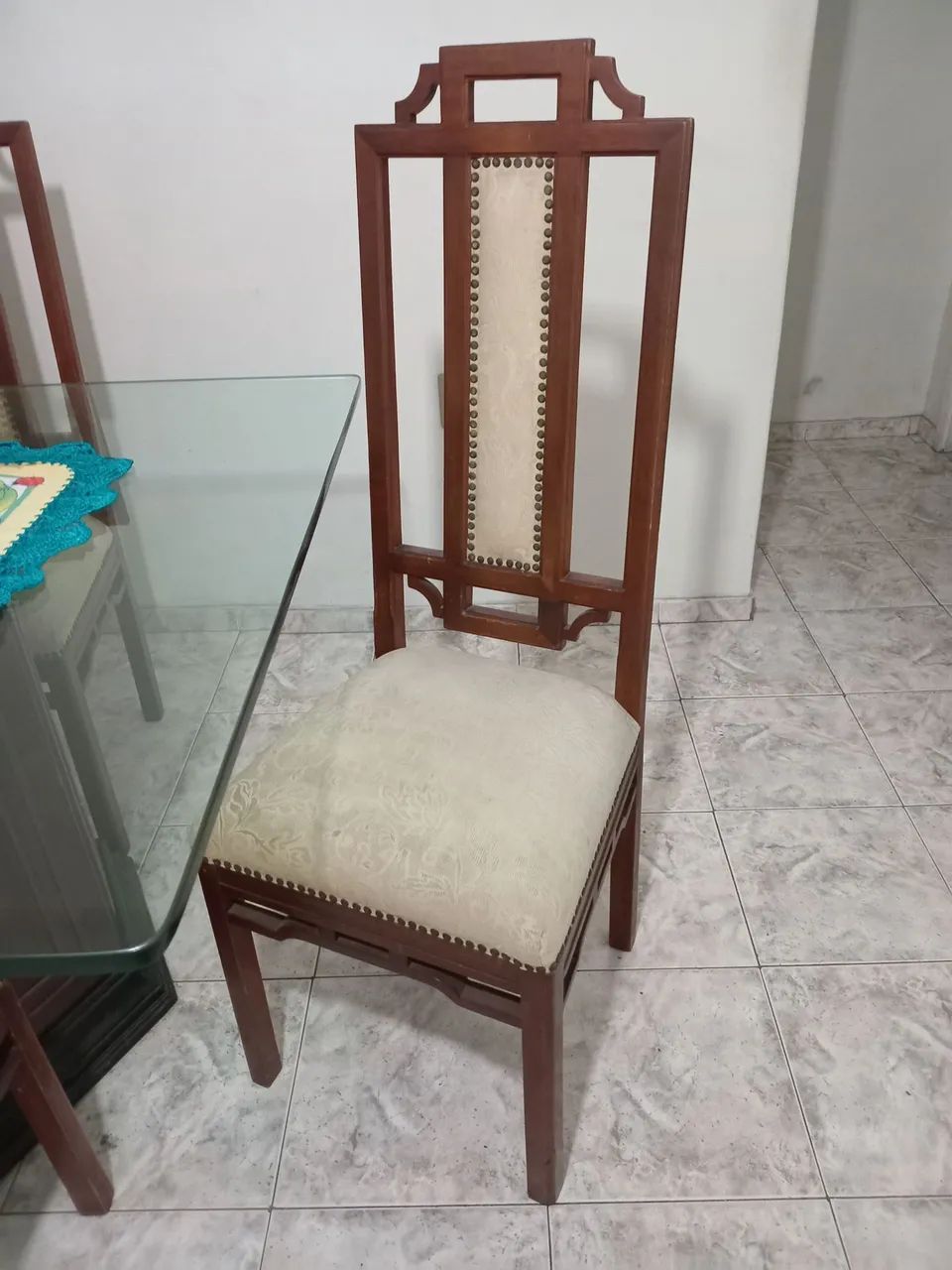 Mesa com oito cadeiras - Foto 4