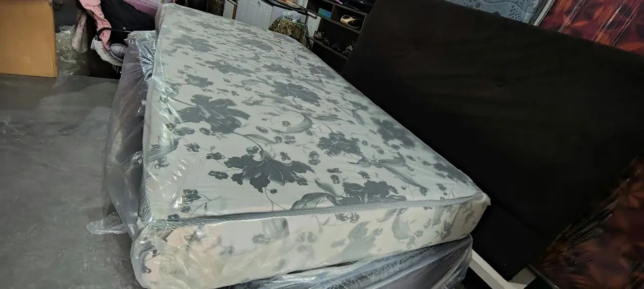 COLCHÃO SOLTEIRO DE ESPUMA D33 NOVA $350 ENTREGO