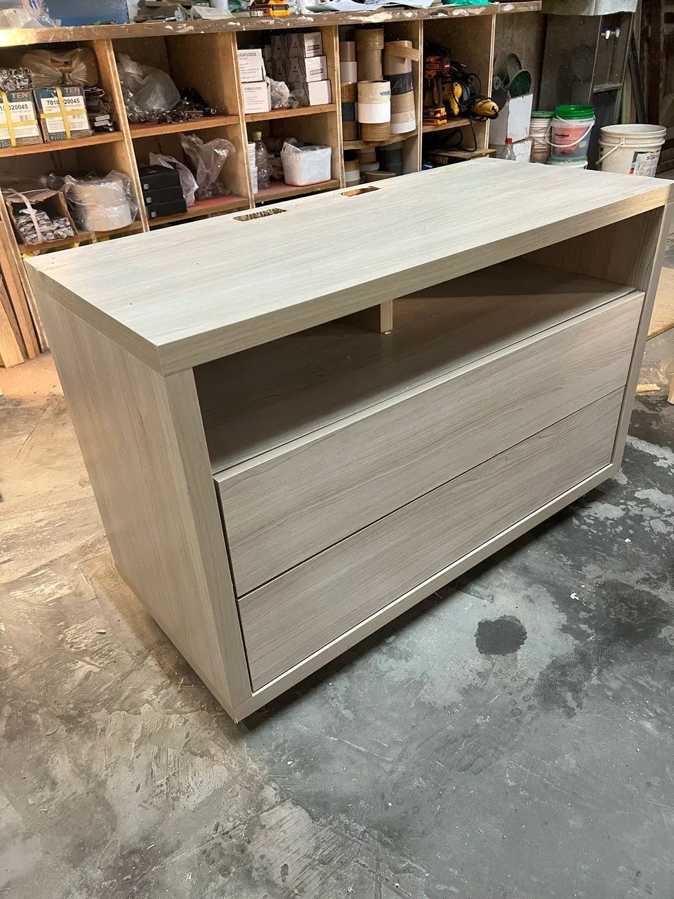 Mesa cabeceira ou apoio de mdf  - Foto 2