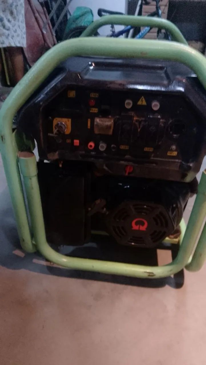 Gerador pramac px8000 motor Honda  - Foto 3