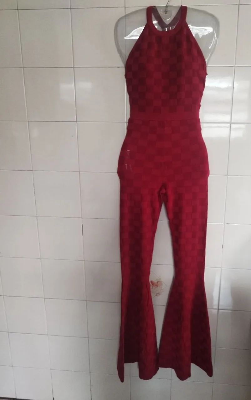 Macacão feminino 