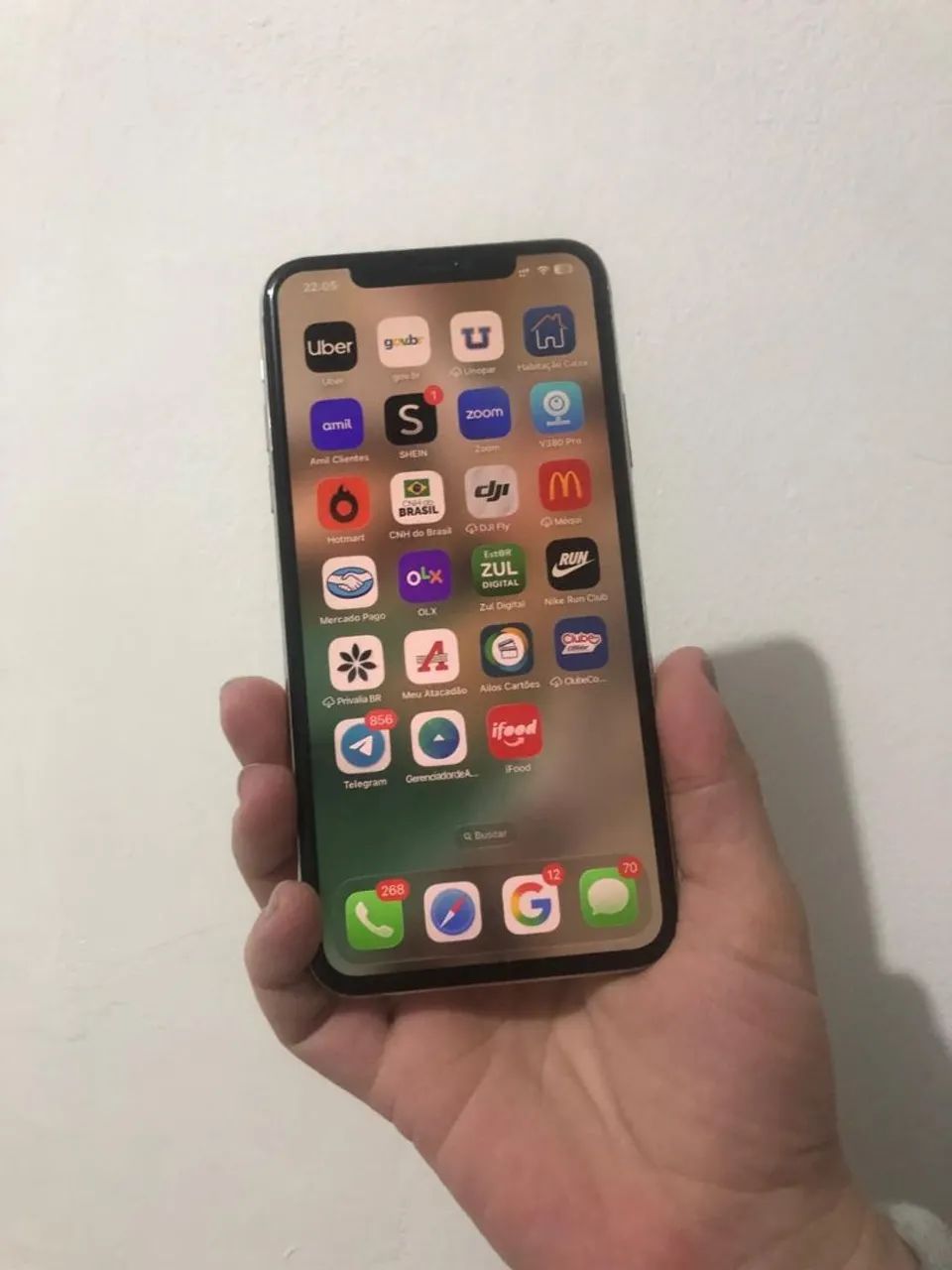 iPhone 11 pro Max 256 com película e Carregador  - Foto 5
