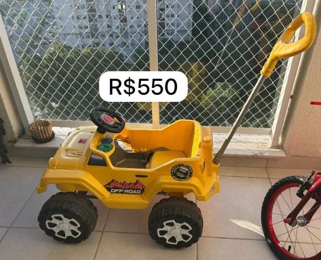 Jeep Amarelo Infantil