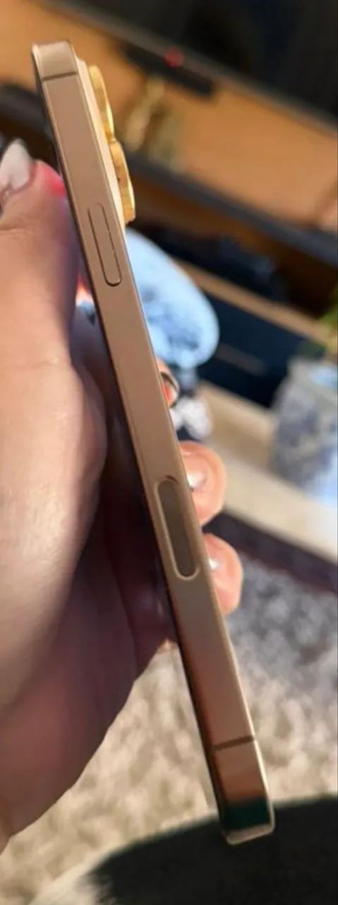 Iphone 16 pro max - Foto 3