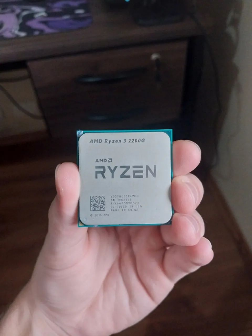 Processador AMD Ryzen 3 2200g Radeon - Vídeo integrado: Vega 8 Graphics Vega + Coolerbox o - Foto 2