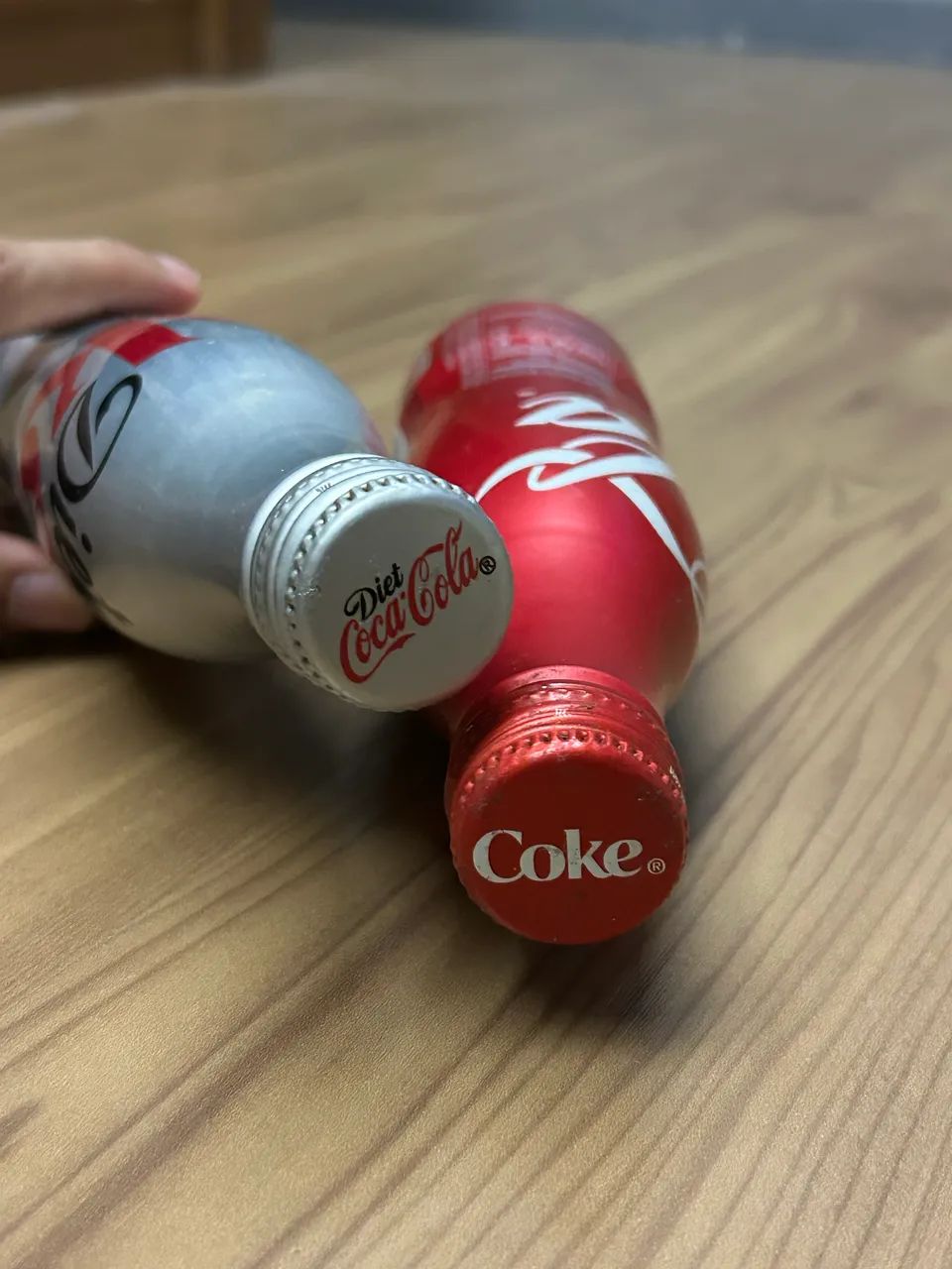 Garrafas colecionáveis Coca Cola - Foto 2