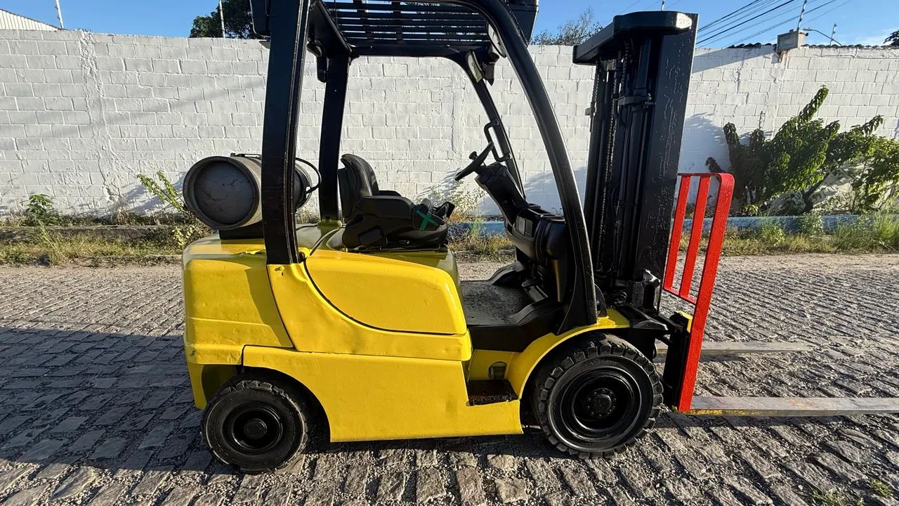 Empilhadeira - 2,5ton - Yale