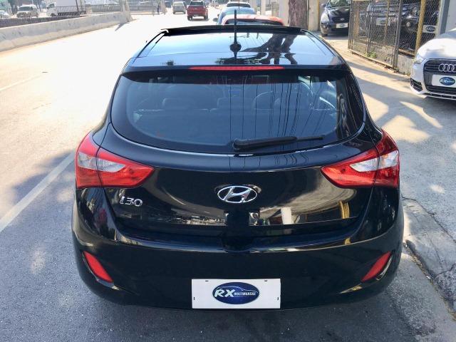 Hyundai i30 1.8 Top de linha Teto solar, Chave presença, Banco elétrico, ar digital - Foto 6