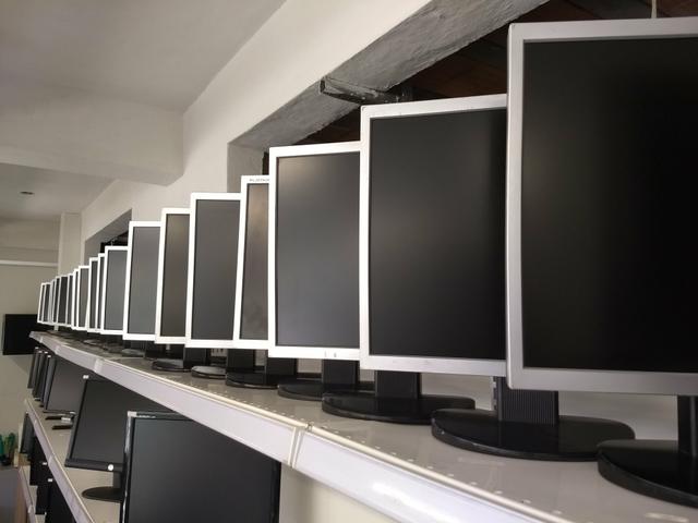 Monitor LCD 17 Polegadas Intautec Infoway L1753TS - Foto 2
