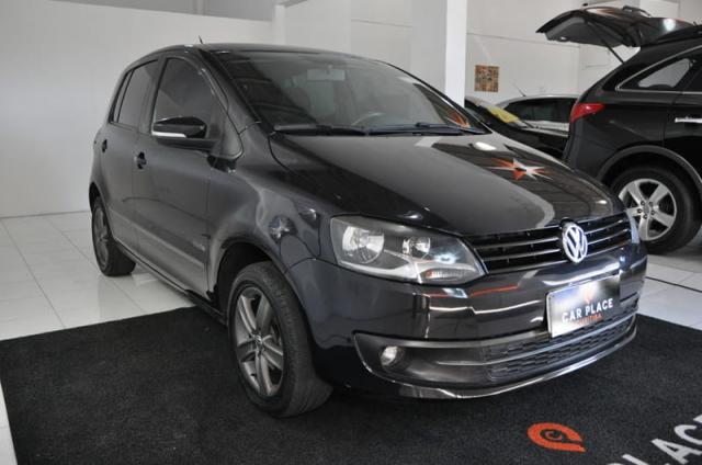 VOLKSWAGEN FOX 1.0 8V (G2) (BLACKFOX-TREND) 4P 2013 - Foto 2
