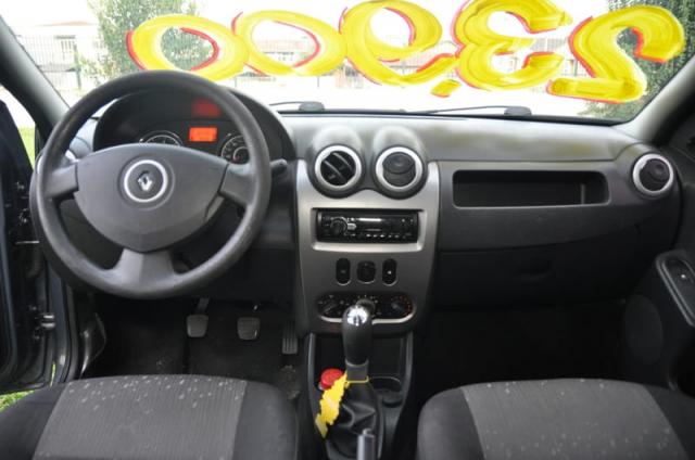 RENAULT LOGAN 1.6 16V SCE FLEX EXPRESSION 4P MANUAL 2011 - Foto 8