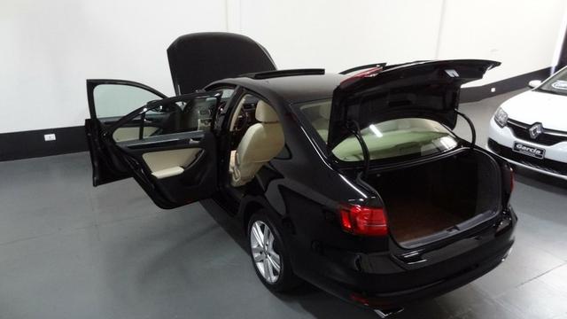 Volkswagen Jetta 2.0 TSI Highline DSG - Foto 19