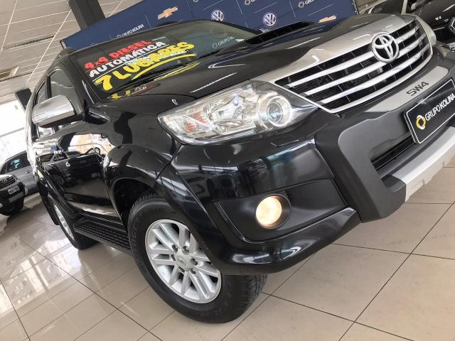 TOYOTA HILUX SW4 2012/2013 3.0 SRV 4X4 7 LUGARES 16V TURBO INTERCOOLER DIESEL 4P AUTOMÁTI - Foto 3