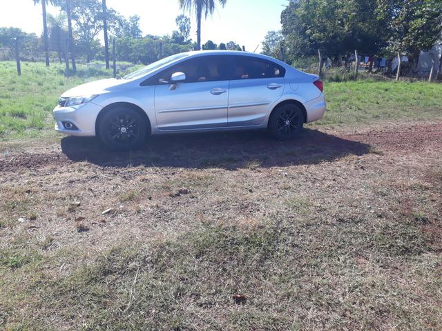 Vendo ou troco em carro de menor valor com volta , honda Civic LXS 2013/2014