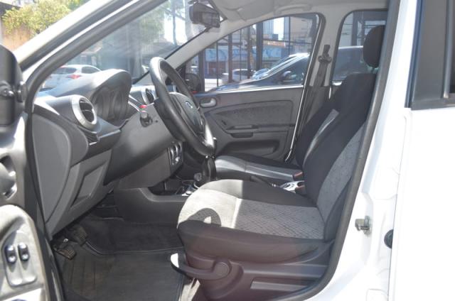 FORD FIESTA 1.6 FLEX - Foto 8