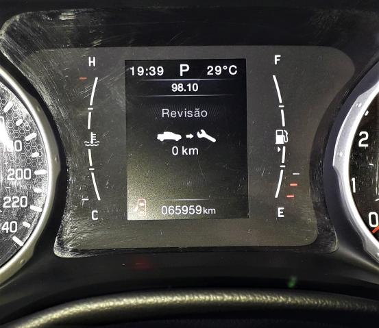 FIAT TORO 2017/2017 1.8 16V EVO FLEX FREEDOM AUTOMÁTICO - Foto 12