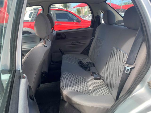 CHEVROLET CLASSIC 2010/2011 1.0 MPFI LS 8V FLEX 4P MANUAL - Foto 5