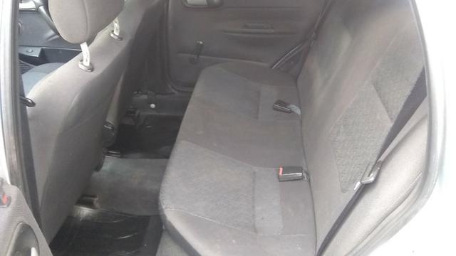 Chevrolet corsa sedã super 1.0, cor prata, completo, flex - Foto 8