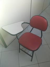 Título do anúncio: Cadeira universitária acolchoada corino vermelho 20 unidades