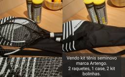 Título do anúncio: Vendo Raquetes de tênis, kit bolinhas e case