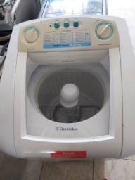 Título do anúncio: Máquina de lavar Eletrolux 8kg top