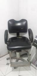 Título do anúncio: Cadeira barbearia hidráulica 
