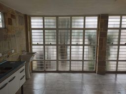 Título do anúncio: Casa para aluguel tem 45 metros quadrados com 1 quarto em Estação - São Roque - SP