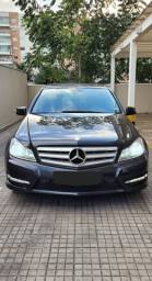 Título do anúncio: Mercedes  bens c 180 Impecável !!!