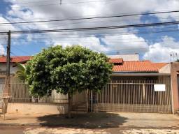 Título do anúncio: Casa  com 3 quartos - Bairro Leonor em Londrina