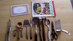 Título do anúncio: varios utensilios/objetos de cozinha antigos diversos, gratis revista claudia cozinha 1995