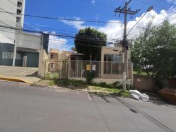 Título do anúncio: Casa com 5 quarto(s) no bairro Goiabeiras em Cuiabá - MT