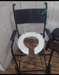 Título do anúncio: Cadeira de banho
