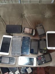 Título do anúncio: 32 aparelhos celulares 