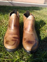 Título do anúncio: Sapato botina Relva agro com biqueira em pvc e c.a 