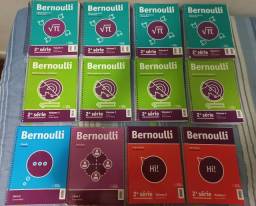 Título do anúncio: Material Bernoulli 2° Série 2021 Usado