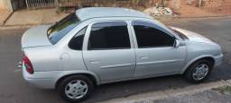 Título do anúncio: Corsa sedan clássic Basico 2001-2002