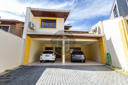 Título do anúncio: Casa sobrado triplex alto padrão à venda com 213 m², 5 quartos no São Lourenço - Curitiba 