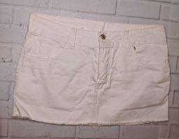 Título do anúncio: Saia jeans branca - Tricats - tamanho 40