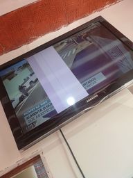 Título do anúncio: Tv 32 polegadas Samsung igual na foto 