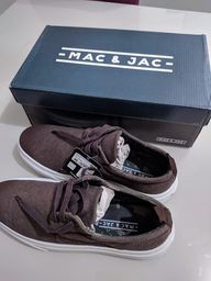 Título do anúncio: Lindo Sapato MAC & JAC - Número 40 - NOVO