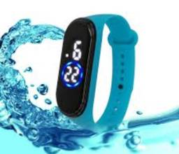 Título do anúncio: Relógio de pulso digital com LED a prova d'água variadas cores