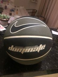 Título do anúncio: Bola de basquete nova sem uso