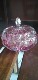 Título do anúncio: Antiga e belíssima bombonier de vidro grosso rose