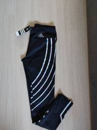 Título do anúncio: Legging marca Adidas. academia cor preta tamanho M/G