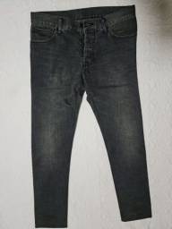 Título do anúncio: Calça Jeans Giorgio Armani original. Tamanho 40