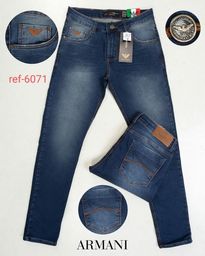 Título do anúncio: Calça jeans Armani